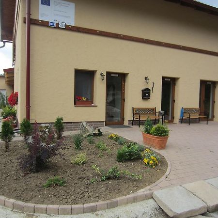 Hotel Penzion Drienovkou Považská Bystrica Zewnętrze zdjęcie