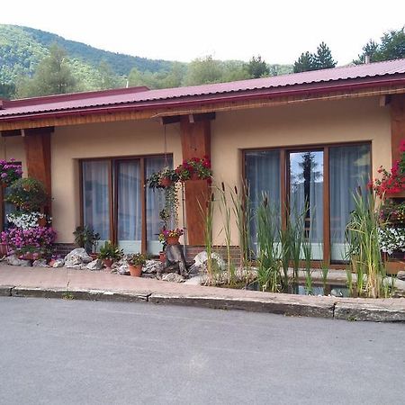 Hotel Penzion Drienovkou Považská Bystrica Zewnętrze zdjęcie
